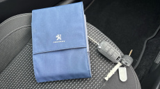 Peugeot 208 1.2 PureTech 82 Tech Edition 5dr [Start Stop] Petrol Hatchback